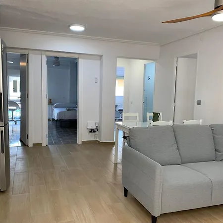 Moderno Piso Con Terraza San Juan (Alicante)